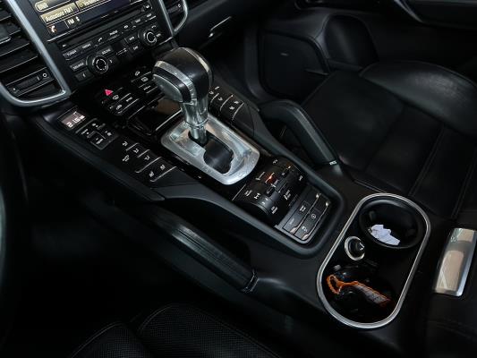 Porsche Cayenne 3.6 S 420pk 2014, K-204-BH