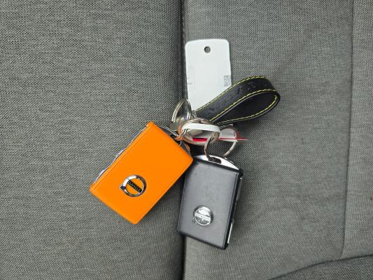 Volvo XC40 T4 Recharge Inscription Expression 1.5 211pk 2022 (Origineel-NL), P-822-BS