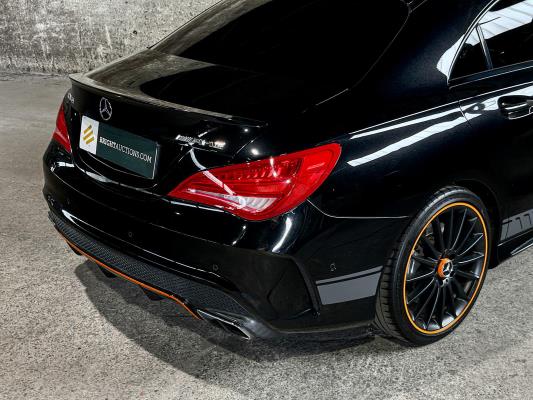 Mercedes-Benz CLA45 4Matic OrangeArt Edition CLA-klasse 360pk 2015, NL-Kenteken