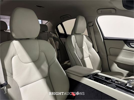 Volvo S60 B4 Ultimate Bright 2.0 197pk 2022 (Origineel-NL), R-924-GB