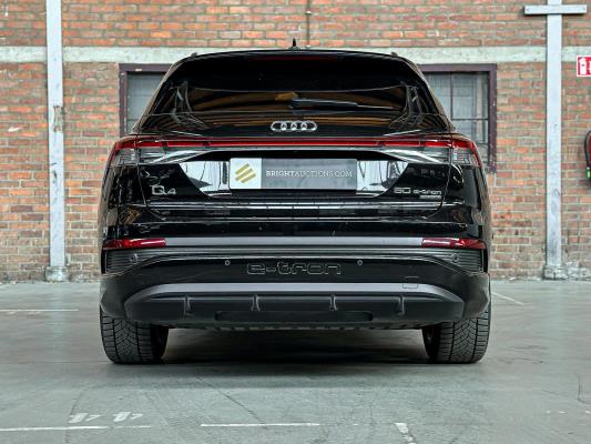 Audi Q4 e-tron 50 quattro Launch edition S Competition 77 kWh 299pk 2022 (Origineel-NL+1e eigenaar), P-122-GB 