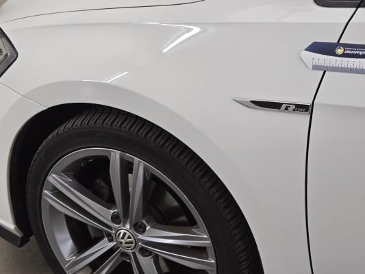 Volkswagen Golf Highline Business R 1.5 TSI 150pk 2019 (Origineel-NL), XG-637-X