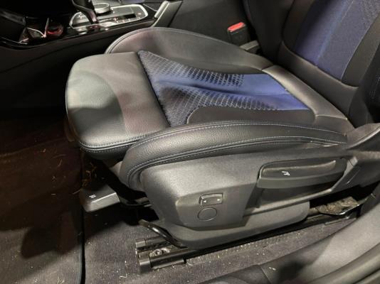 BMW 118i 1-serie Business Edition Plus M-pakket 136pk 2021 (Origineel-NL) 1-Serie, L-176-BB