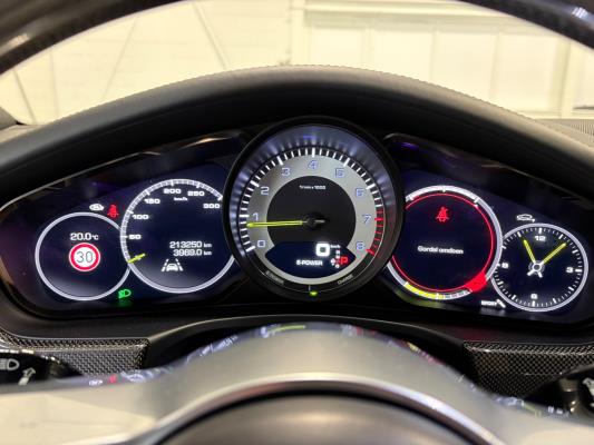 Porsche Panamera Sport Turismo 4 E-Hybrid 2.9 330pk 2018 (Origineel-NL), RX-988-D