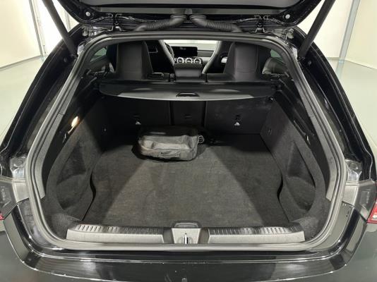 Mercedes-Benz CLA 250 e Shooting Brake Business Solution AMG Limited Pano 262pk 2022 (Origineel-NL) CLA-Klasse, R-629-BS