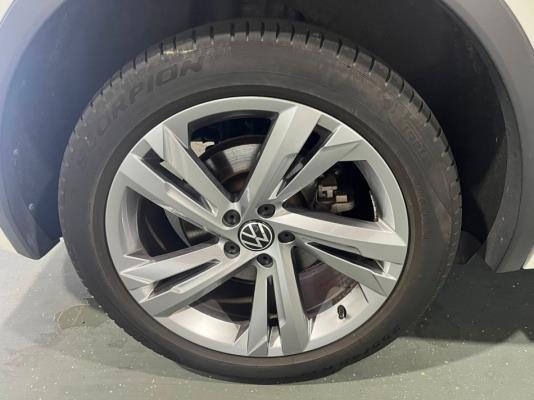 Volkswagen Tiguan eHybrid R-Line Business 1.4 TSI 265pk 2022 (Origineel-NL), R-564-PV