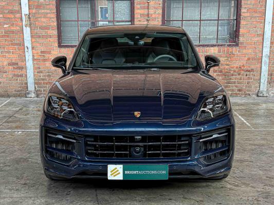 Porsche Cayenne Coupe 4.0 V8 S (1st owner) 474hp 2024 Manufacturer's Warranty