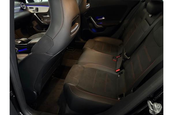Mercedes-Benz CLA180 Business Solution AMG 136pk 2021 (Origineel-NL) CLA-Klasse, K-961-TB