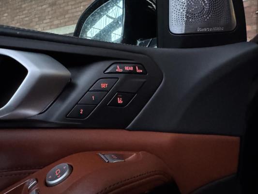 BMW X7 M50d High Executive M-Sport 400pk 2019, NL-Kenteken