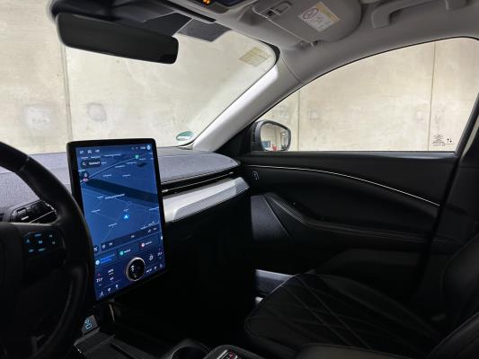 Ford Mustang Mach-E RWD 75 kWh 269pk 2021 (Origineel-NL + 1e Eigenaar), N-181-RH