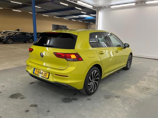 Volkswagen Golf 1.5 eTSI mhev life business 96kW -7 aut 1.5 DSG 131pk 2023 (Origineel-NL), T-044-ZF