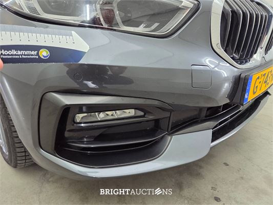 BMW 118i 1-serie Executive Edition 140pk 2019 (Origineel-NL) 1-Serie, G-743-RR