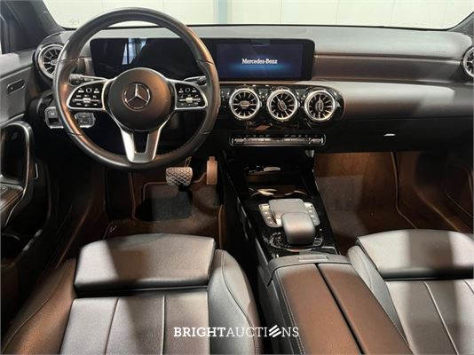 Mercedes-Benz A250 e Business Solution Luxury Limited 262pk 2021 (Origineel-NL) A-klasse, L-311-XT