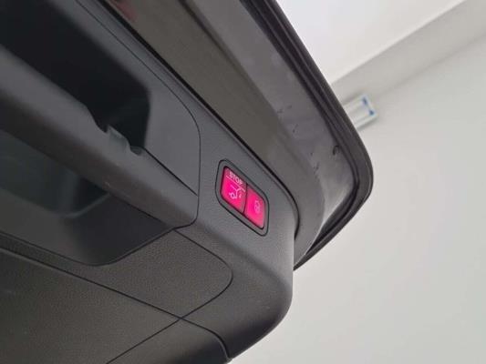 Mercedes-Benz EQC 400 Business Solution 4MATIC 80 kWh 408pk 2021 (Origineel-NL) EQC-Klasse, L-443-VK