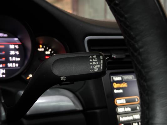 Porsche 911 991 Carrera 4 3.4 V6 Coupe 349pk 2013, JBL-10-N