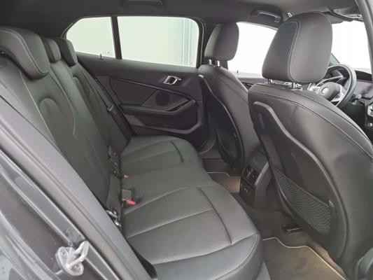 BMW 118i Corporate Executive 136pk 2021 (Origineel-NL) 1-Serie, K-407-JR