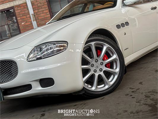 Maserati Quattroporte 4.2 V8 Executive GT 401pk 2007 Youngtimer