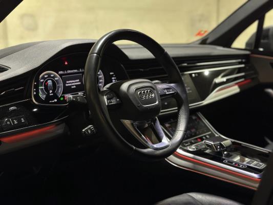 Audi Q7 55 TFSI e Quattro Pro Line Plus 3.0 380pk 2020, N-611-PF