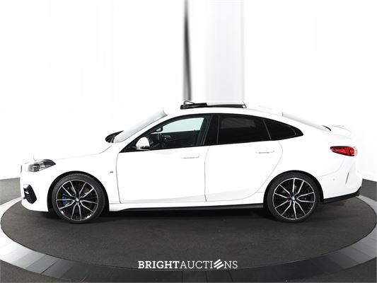 BMW 220i Grand Coupe Exe-Edition 178pk 2022 (Origineel-NL) 2-Serie, N-931-XZ