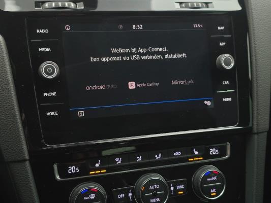 Volkswagen Golf Highline Business R 1.5 TSI 150pk 2018, X-726-KS