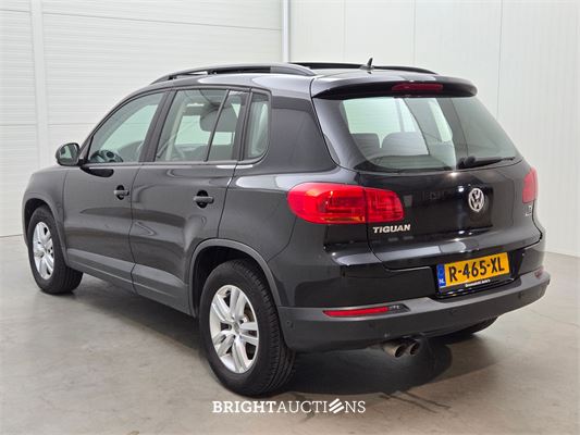 Volkswagen Tiguan Connected Series 1.4 TSI 125pk 2016, R-465-XL
