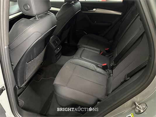 Audi Q5 50 TFSI e S edition 408pk 2022 (Origineel-NL), R-409-BV