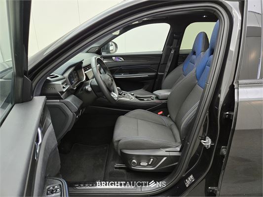 Lynk & Co 01 1.5 261pk 2022 (Origineel-NL), R-395-JN