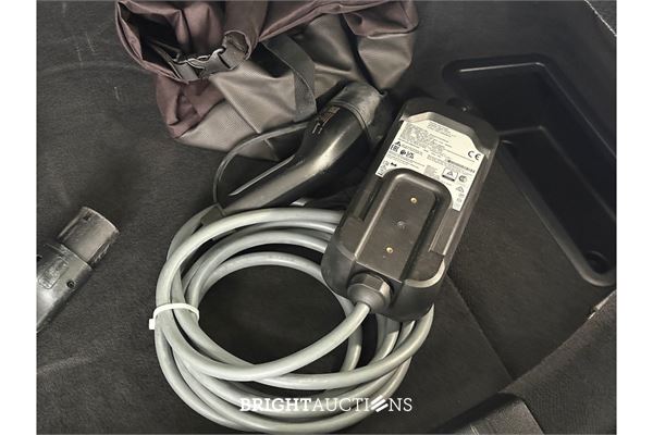BMW i4 eDrive35 70 kWh 2023 (Origineel-NL), X-963-DD