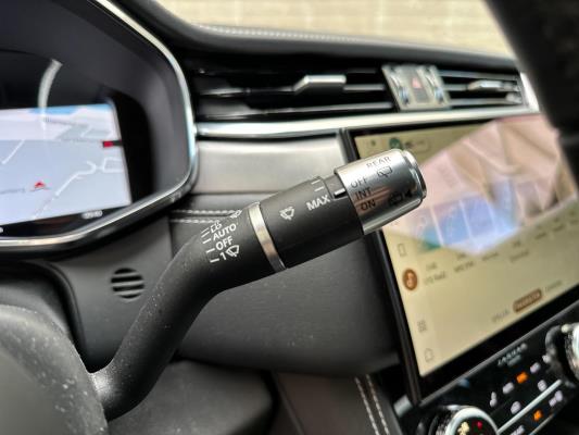 Jaguar F-PACE P400e PHEV R-Dynamic S 2.0 404pk 2021, R-154-VJ