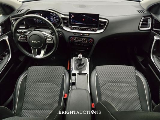 Kia Ceed Sportswagon DynamicPlusLine 1.5 T-GDi 161pk 2023 (Origineel-NL), S-746-XT