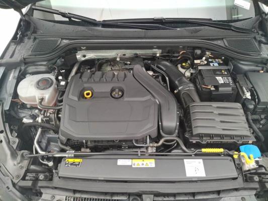 Volkswagen Golf Variant eTSI R-Line Business 1.5 DSG 150pk 2021 (Origineel-NL), L-846-ZF