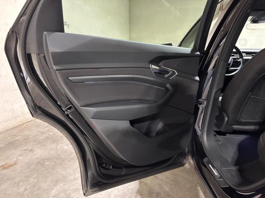 Audi e-tron Sportback 55 quattro Business edition 95 kWh 408pk 2020 (Origineel-NL+1e eigenaar), K-601-GZ