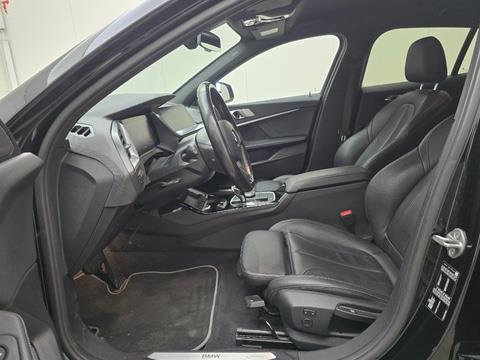 BMW 118i 1-serie High Executive 136pk 2021 1-Serie, N-102-ZN