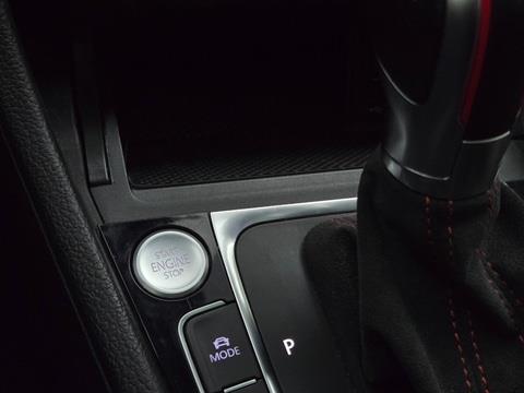 Volkswagen Golf GTI TCR 2.0 TSI 290pk 2019, T-176-XR