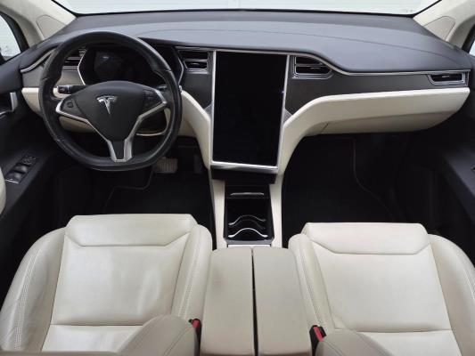Tesla Model X 418pk 2018 (Origineel-NL), ST-448-X