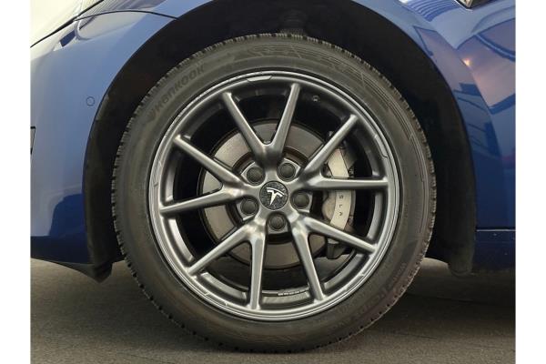 Tesla Model 3 Standard RWD Plus 60 kWh 238pk 2020 (Origineel-NL), K-748-GL