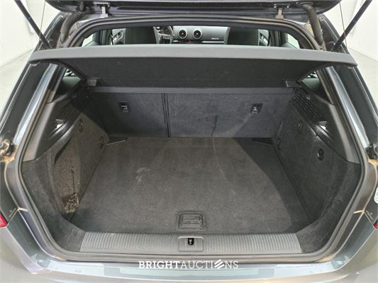 Audi A3 Sportback 35 CoD Sport S-Line Edition TFSI 150pk 2019 (Origineel-NL), ZL-686-Z