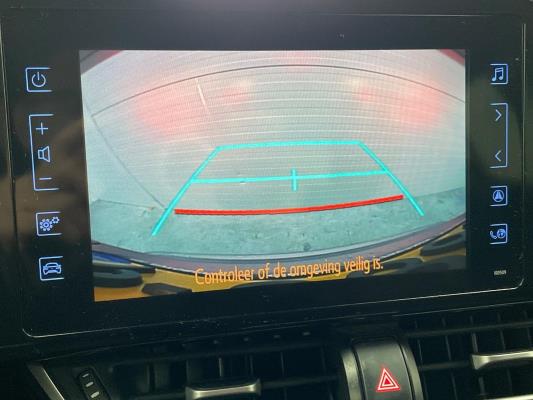 Toyota C-HR Hybrid Executive 1.8 170pk 2017, P-886-JB