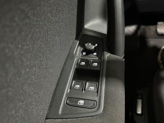 Volkswagen Tiguan Comfortline Business 1.5 TSI 131pk 2020 (Origineel-NL), H-488-PB