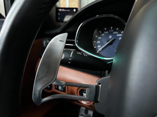 Maserati Quattroporte GTS 3.8 V8 531pk 2013 (CARBON) (29.000 KM)