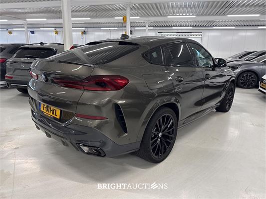 BMW X6 xDrive40i High Executive 334pk 2022, T-011-KL