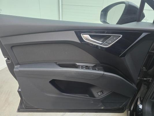 Audi Q4 e-tron 35 Edition 55 kWh 170pk 2022 (Origineel-NL), R-847-TD