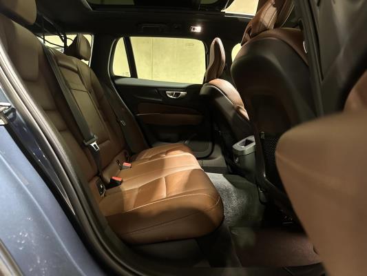 Volvo V60 Cross country Soft Hybride 2.0 B5 AWD pro 261pk 2020 (Origineel-NL), J-188-VT