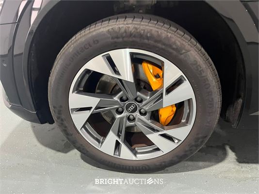 Audi e-tron Sportback 55 Advanced edition Quattro 95 kWh 408pk 2021 (Origineel-NL), L-608-RX