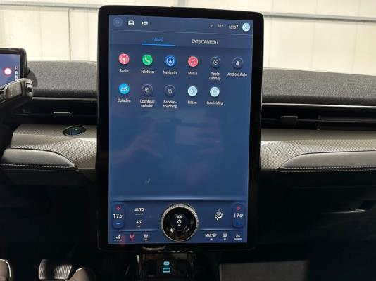 Ford Mustang Mach-E RWD 75 kWh 269pk 2021 (Origineel-NL), N-782-JV