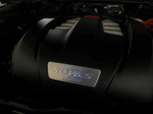 Porsche Cayenne S E-Hybrid 3.0 V6 416pk Sport-Chrono (Origineel-NL), HJ-798-D