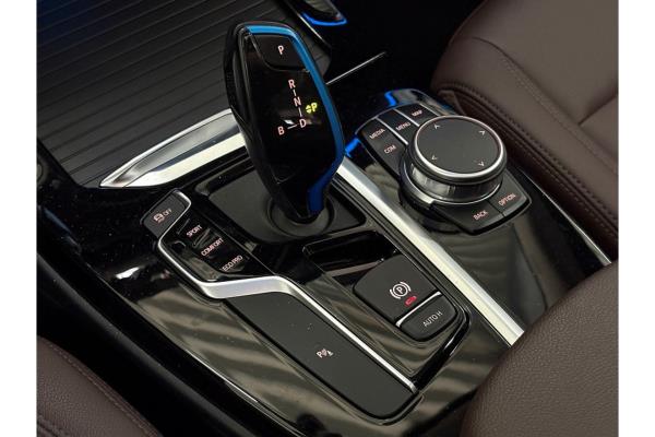 BMW iX3 Executive 80 kWh 286pk 2021 (Origineel-NL), L-873-ZT