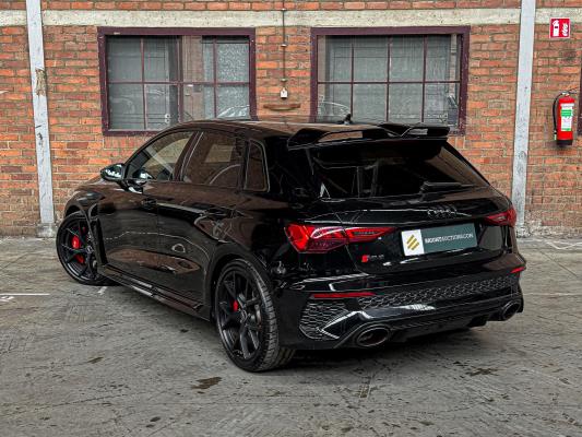 Audi RS3 Sportback 2.5 TFSI Quattro -Milltek- 400pk 2023, NL-Kenteken