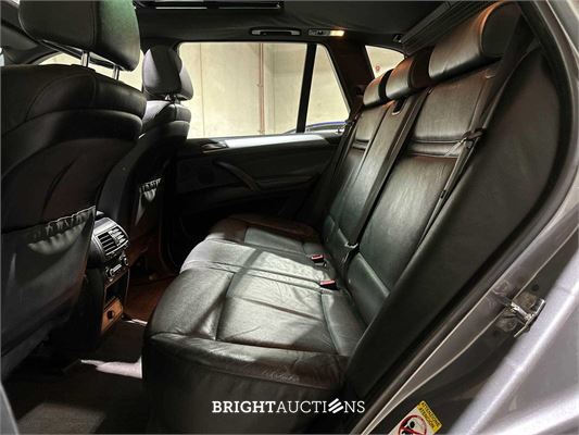 BMW X5 xDrive48i 4.8 V8 E70 355pk 2007, P-834-RB Youngtimer
