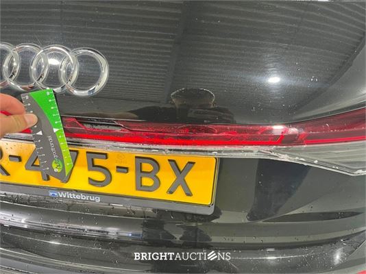 Audi Q4 e-tron 35 Advanced edition 55 kWh 170pk 2022 (Origineel-NL), R-475-BX